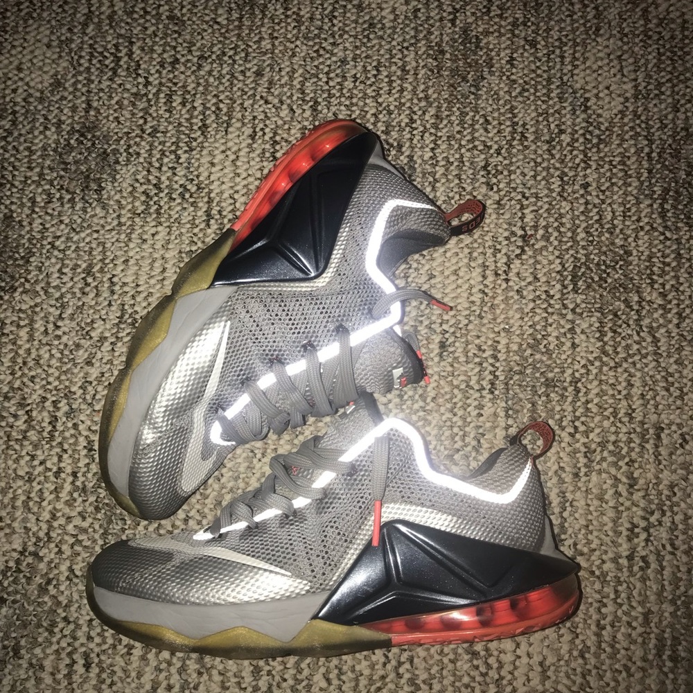 Mens lebrons